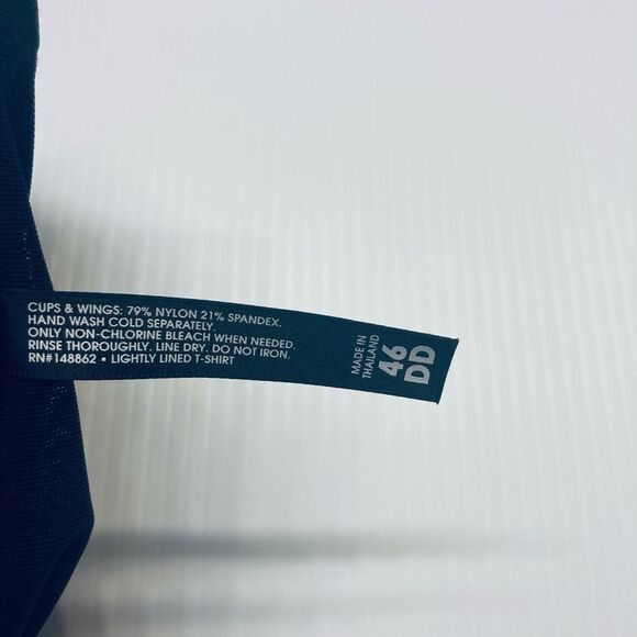 Torrid Curve Perfect T-Shirt‎ Front-Close Lightly Lined Bra Size 46DD 46E Black - Picture 6 of 7